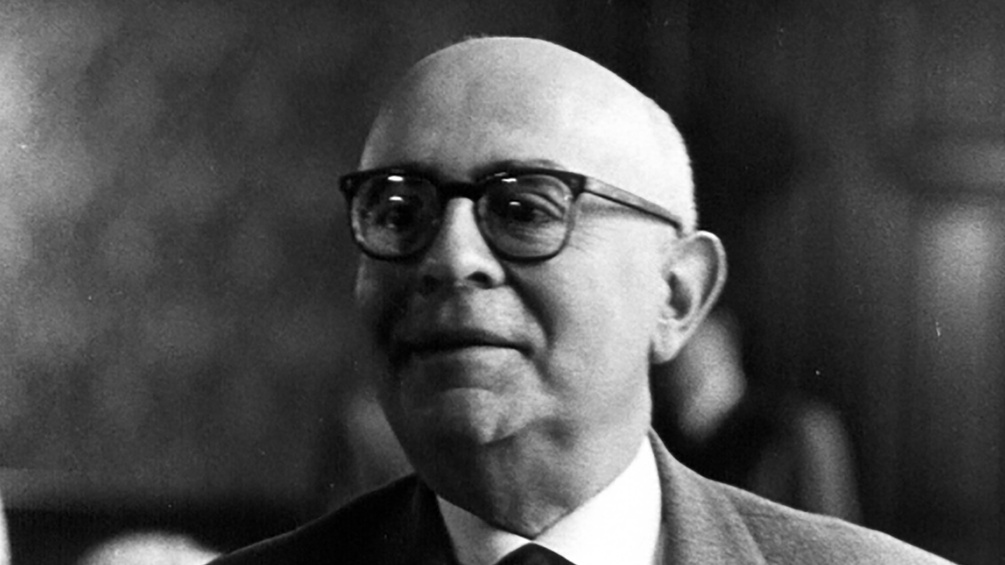 Adorno1 (1)